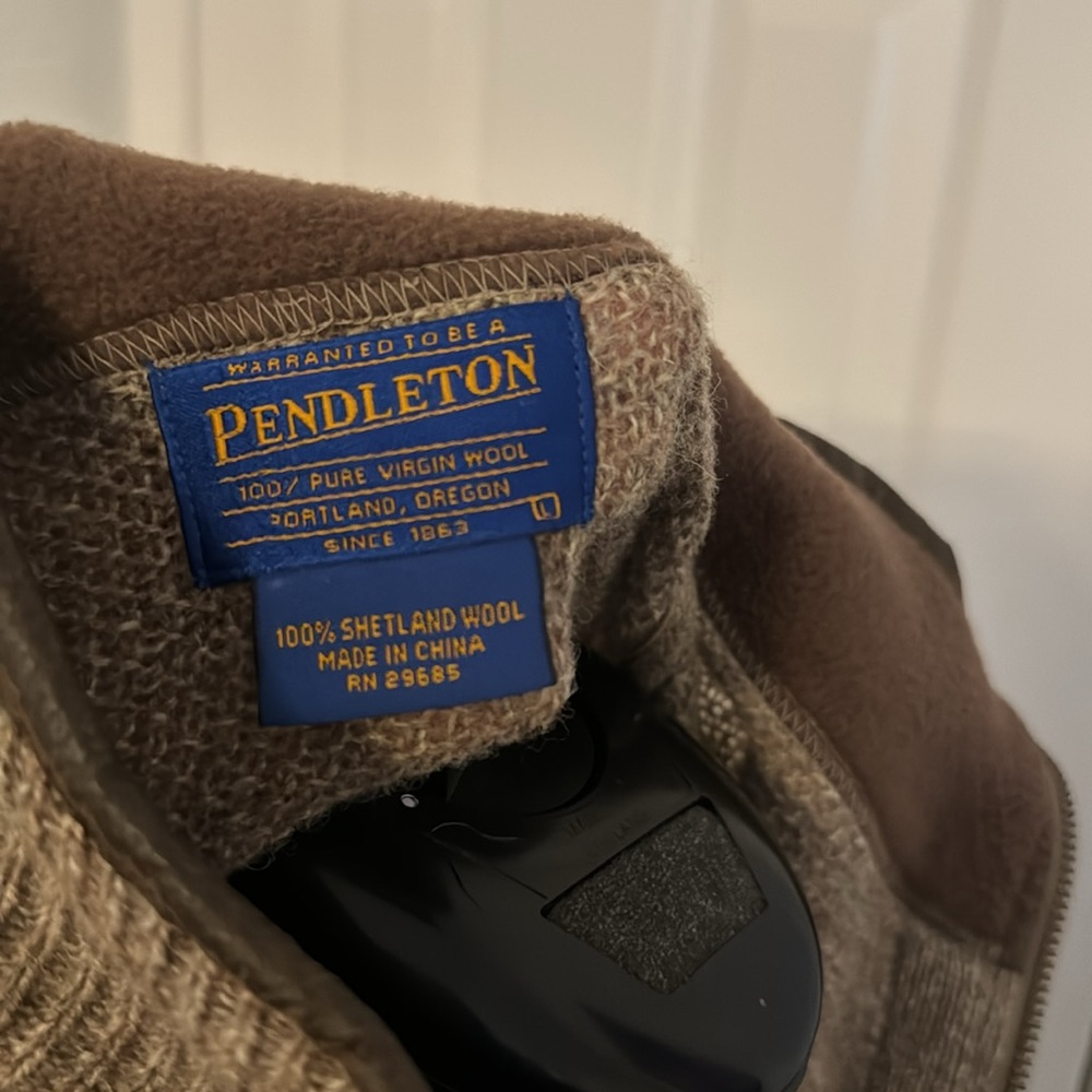 Pendleton Sweater - image 6